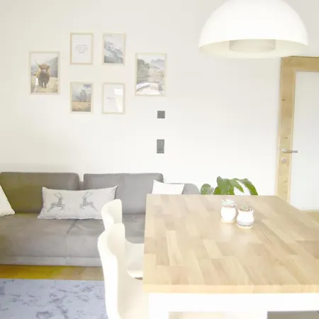 Alpinova By Monicare *