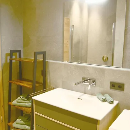 Alpinova By Monicare Apartament *